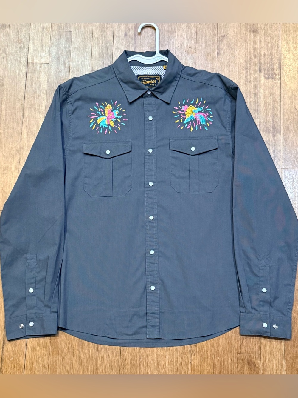 Howler Brothers - Dos Gallos: Charcoal Gaucho Snapshirt - MEDIUM